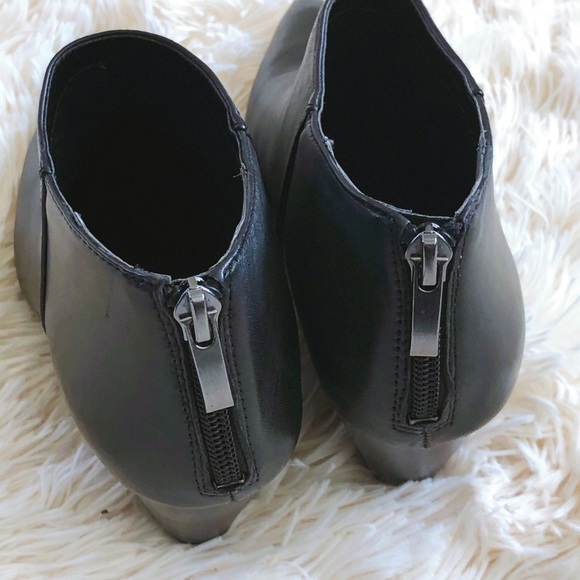 🌸Franco Sarto Pointed Toe Wedge Booties🌸 - Picture 4 of 6